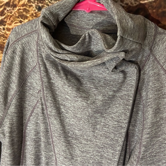 Lululemon Rulu Rally Wrap - Picture 5 of 12